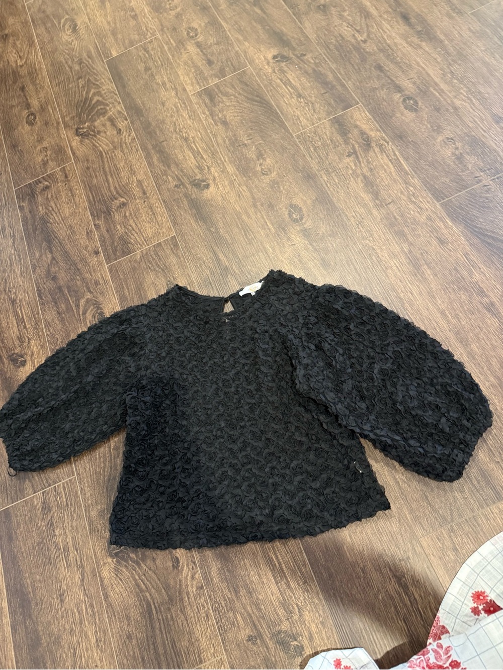 Black Textured Puff-Sleeve Blouse - Women